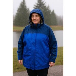 LL‎ Bean Women's Blue Rain Jacket Hooded Lightweight 2X REG Nylon